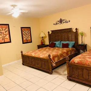 Resort Royal North Clearwater Beach